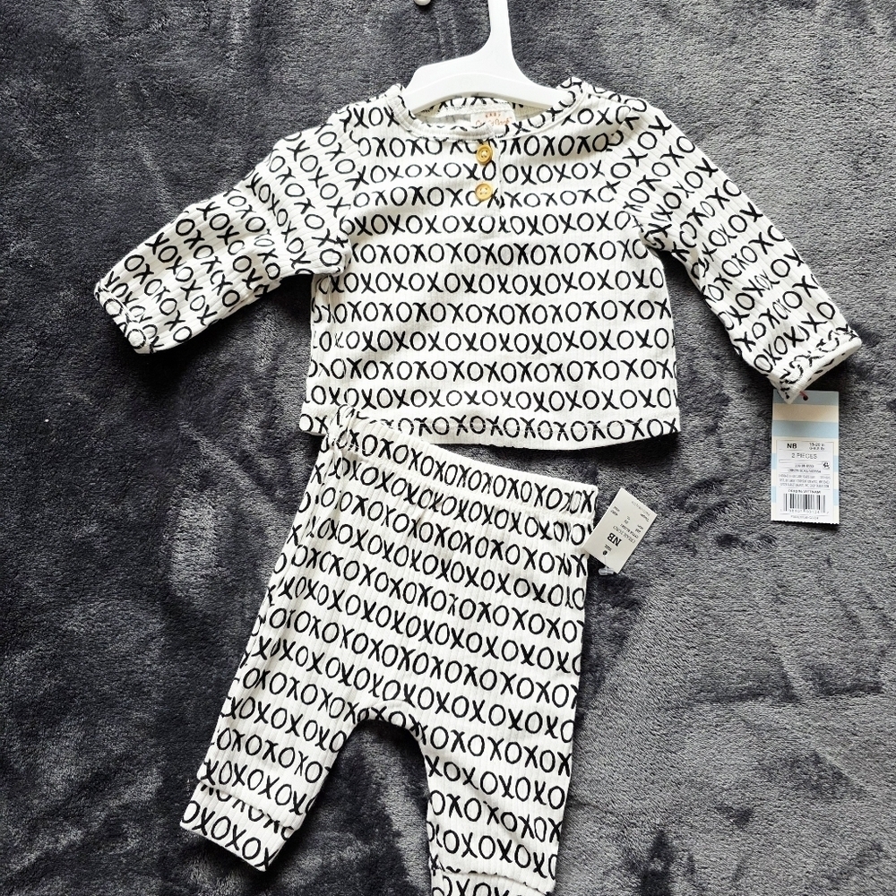 NWT Cat & Jack Baby boy/ Girl Xoxo Ribbed Top Bottom Set Valentine's day, Easter